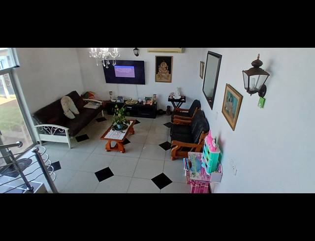 3 BEDROOM FREEHOLD FOR SALE IN BRIGHTON BEACH